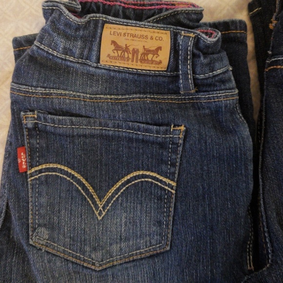 Jeans - Picture 2 of 4